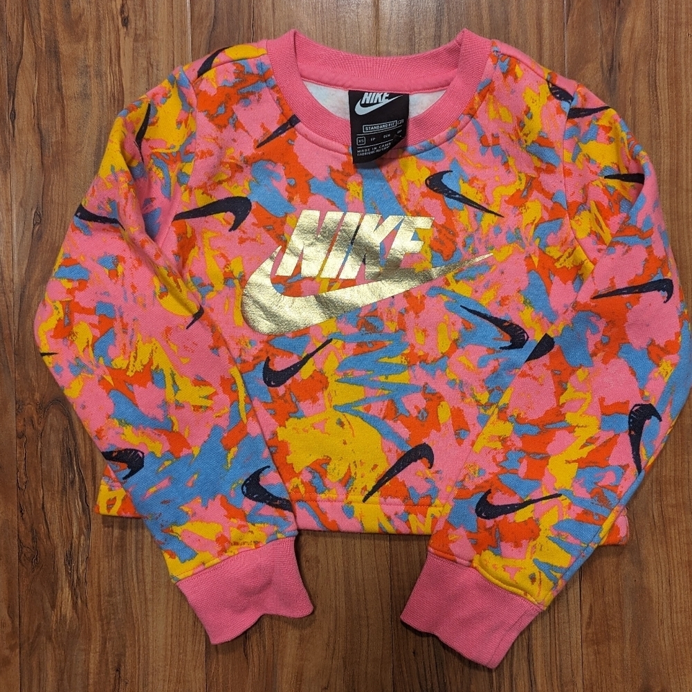 Nike Girl's Crewneck Swoosh All Over Pink XS